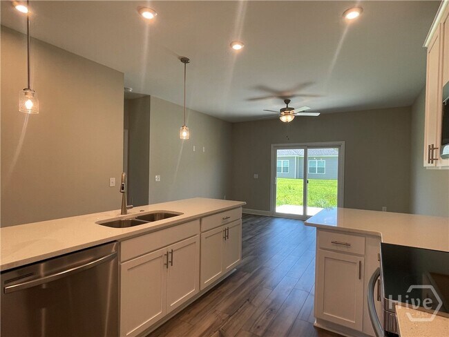 Building Photo - 219 HAISLEY RUN