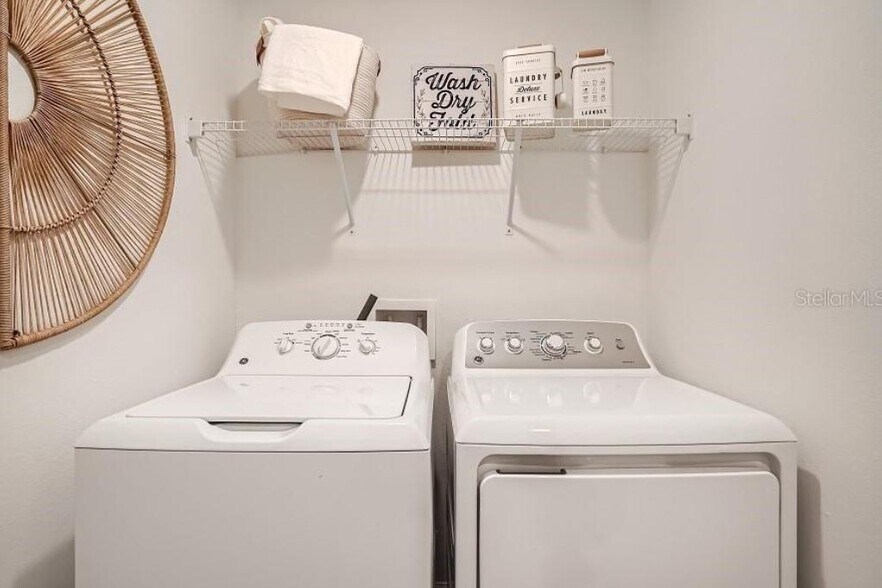 Laundry - 6090 Acara Ln