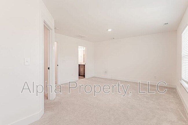 Building Photo - 1086 Millison Pl