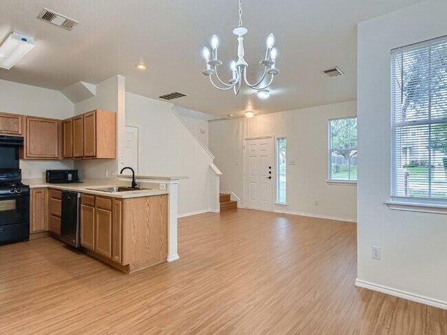 Building Photo - 13913 Harris Ridge Blvd