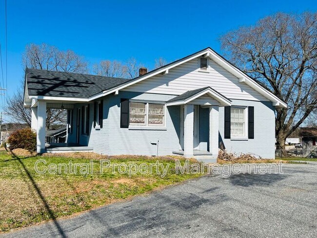 Building Photo - 9112 Asheville Hwy