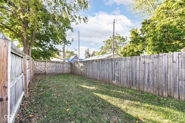 Building Photo - 1244 S Talbott St