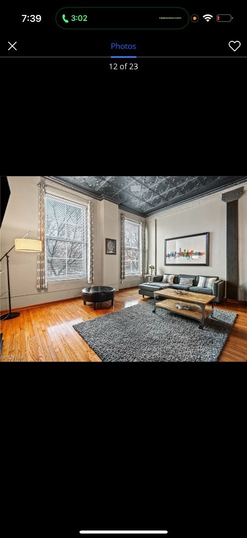 Building Photo - 408 W St Clair Ave