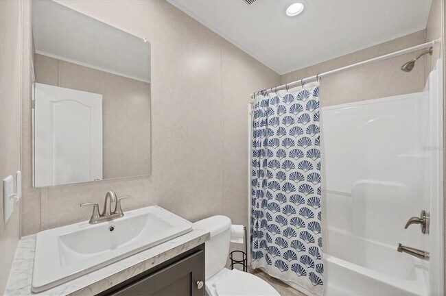 Building Photo - 3230 Smith St