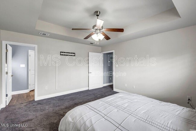 Building Photo - 18020 Canal Landing Dr