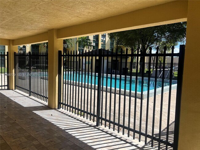 Building Photo - 11780 SW 18th St