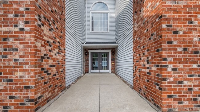 Building Photo - 1175 Youngs Rd