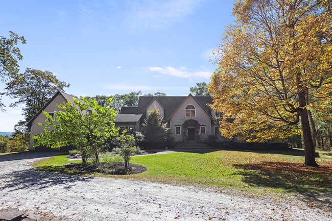 Building Photo - 36 Millard Rd