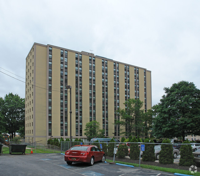 Compton Towers - Wilmington, DE | Apartment Finder