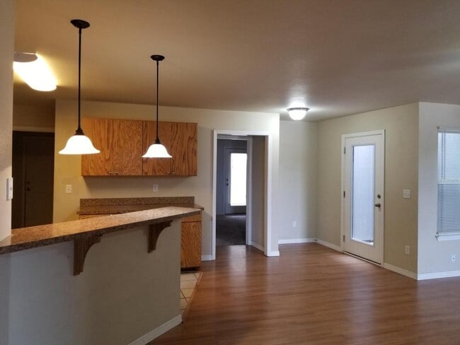 Building Photo - 2803 Conner Dr