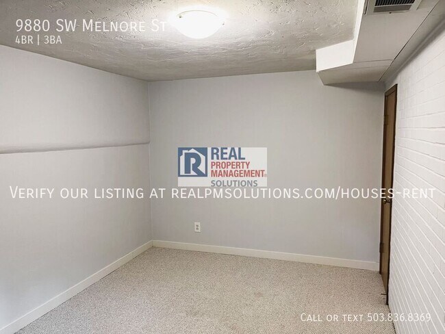 Building Photo - 9880 SW Melnore St