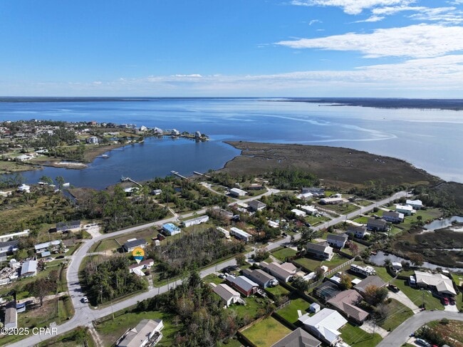 Building Photo - 1433 S Kimbrel Ave