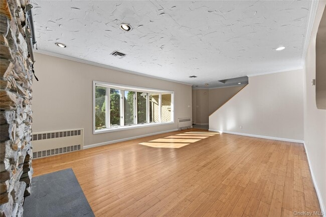 Building Photo - 2 Dale Carnegie Ct