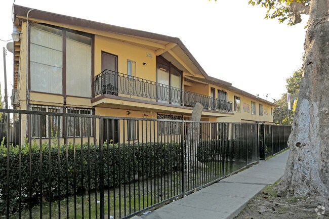 Casa Sombra - El Segundo 3210