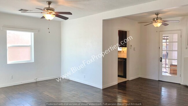Building Photo - 1510 E Silver St