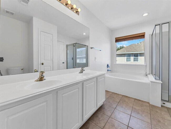 Building Photo - 17623 Bering Bridge Ln