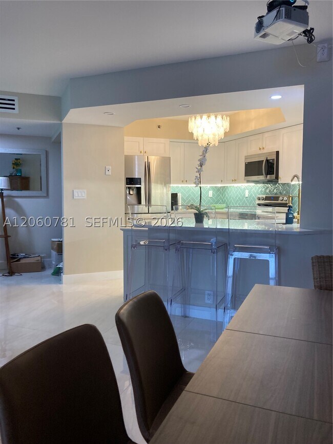 Building Photo - 6767 Collins Ave