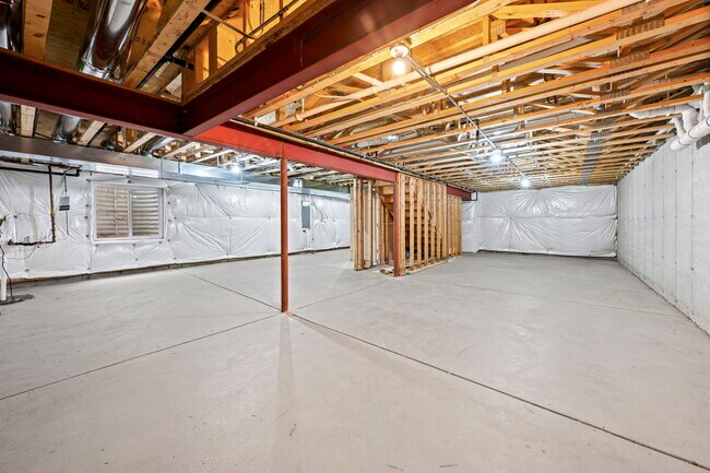 Building Photo - 1998 Shermer Rd