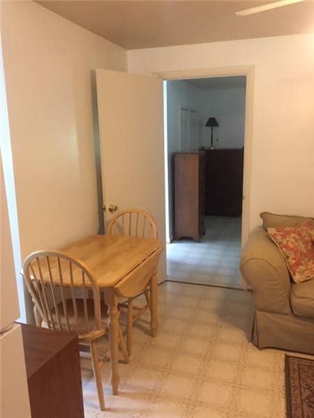 Building Photo - 294 Hines Ave