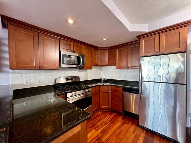 Building Photo - 1245 13th St NW