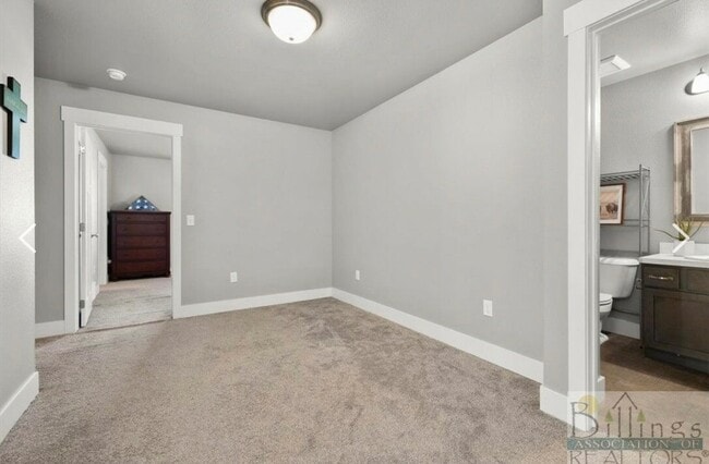 Building Photo - 1831 Island View Dr