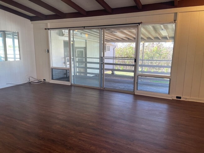 Building Photo - Aiea  - 4 Bedroom/2 Bath/1 Prkg - $2,800