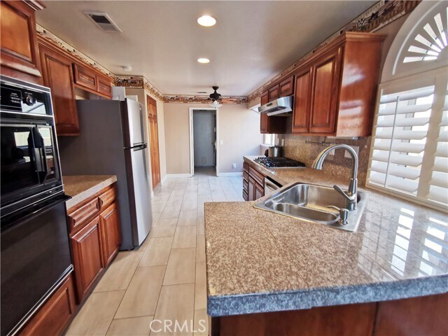 Building Photo - 11539 Lancaster Way