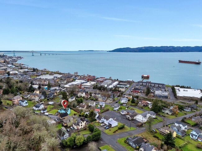 Building Photo - 3088 Harrison Ave