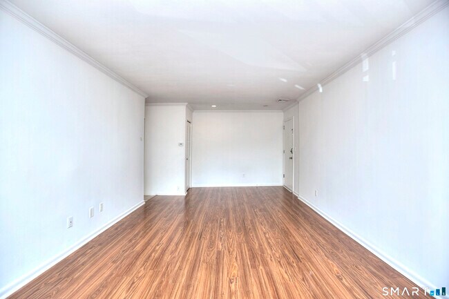 Building Photo - 109 Southport Woods Drive