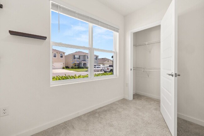 Building Photo - 5154 Tana Ter