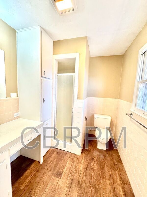 Building Photo - 5434 31st St