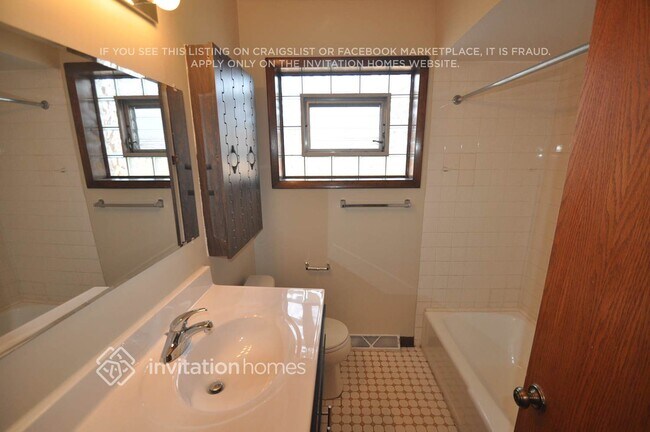 Building Photo - 17358 Oleander Ave