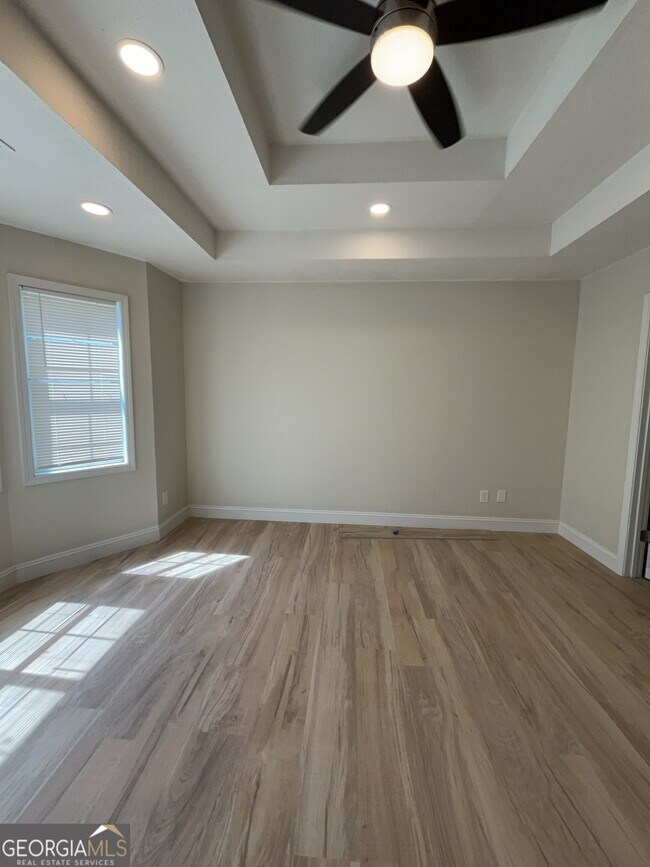 Building Photo - 1206 St Andrews Dr