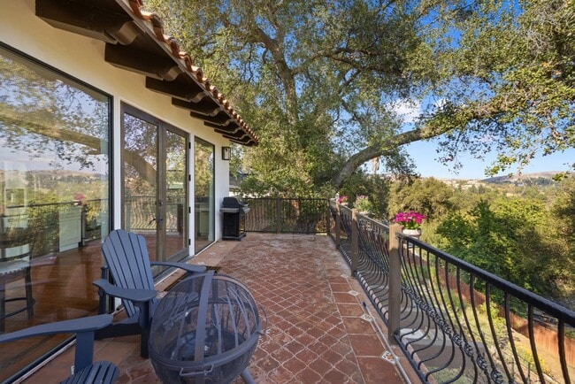 Building Photo - Stunning Mountain Views in Chino Hills for 2-bedroom