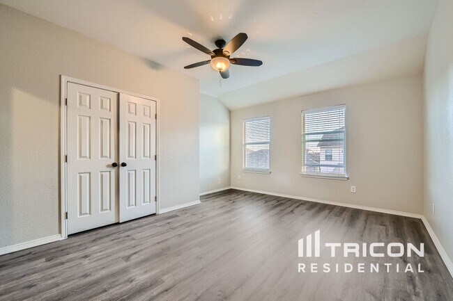 Building Photo - 6269 Trinity Creek Dr