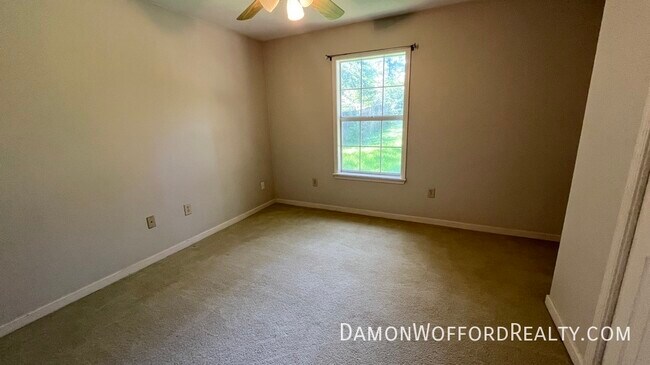 Building Photo - 308 Woodrun Dr