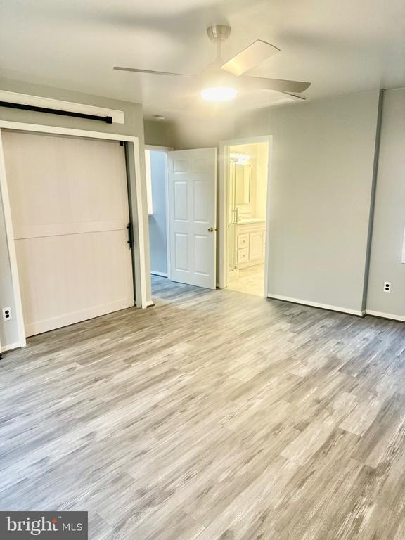 Building Photo - 4220 Marne Pl NE