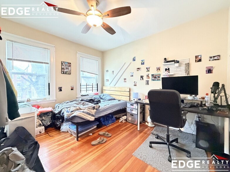 Building Photo - 75 Leicester St