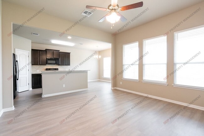 Building Photo - 7213 Lee Hall Loop