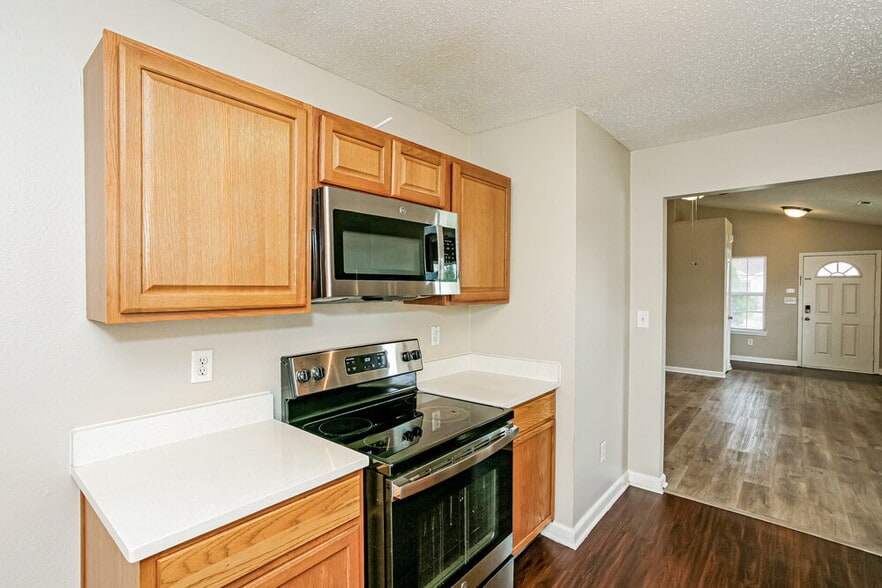 Building Photo - 9723 Centennial Ct