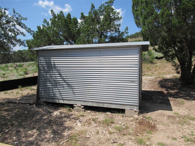 Building Photo - 10620 Deer Canyon Rd