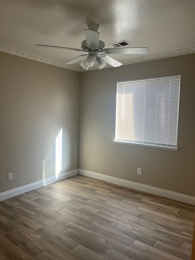 Building Photo - 8820 Winlock St