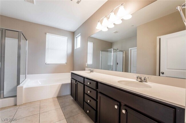 Building Photo - 432 Cadence View Way