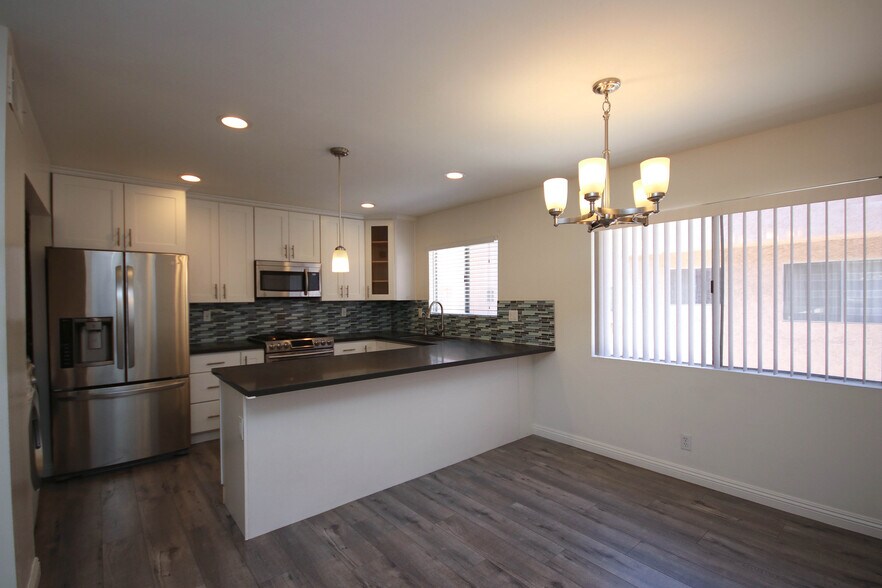 Building Photo - 1508 Dixon St