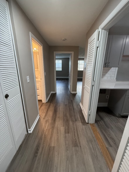 Building Photo - 200 Mountain Ave