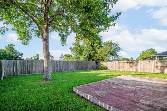 Building Photo - 5425 Jefferson St