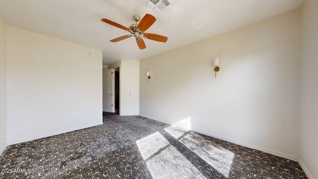 Building Photo - 10260 E White Feather Ln