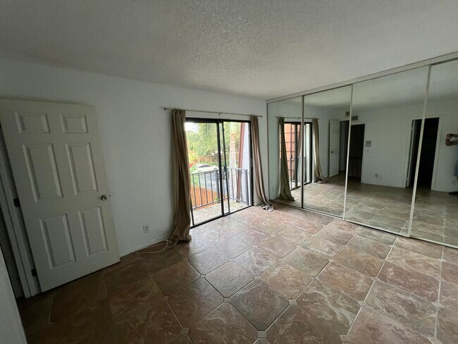 Building Photo - 3216 Spanish Wells Dr