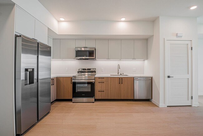 Building Photo - Welcome to the Gramercy
