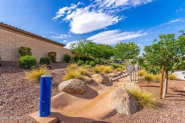 Building Photo - 13784 W Sarano Terrace